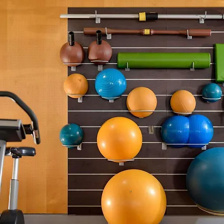 호텔 Moevenpick 4*