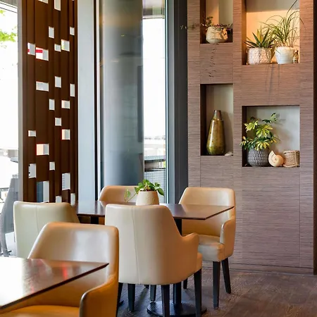Moevenpick Hotel