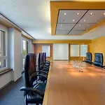 Moevenpick Отель