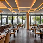 Moevenpick Отель 4*