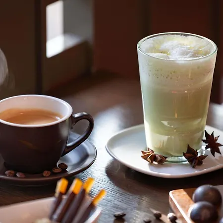 호텔 Moevenpick 4*