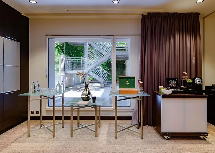 Moevenpick 호텔 4*